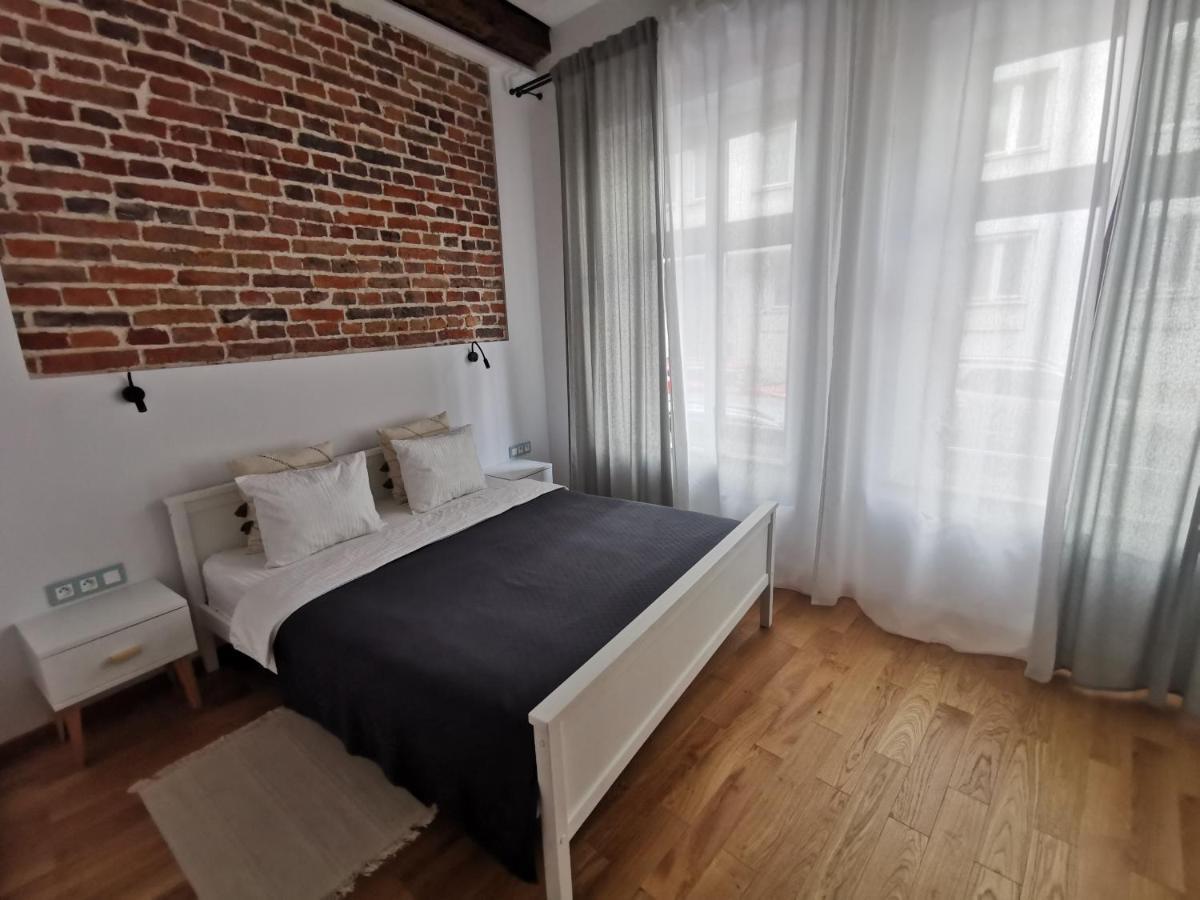 Nowe Apartamenty Zamkowa Vis A Vis Wawelu クラクフ エクステリア 写真
